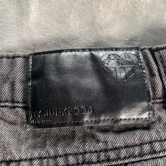 Def Leppard Denim skirt - Picture 4 of 6